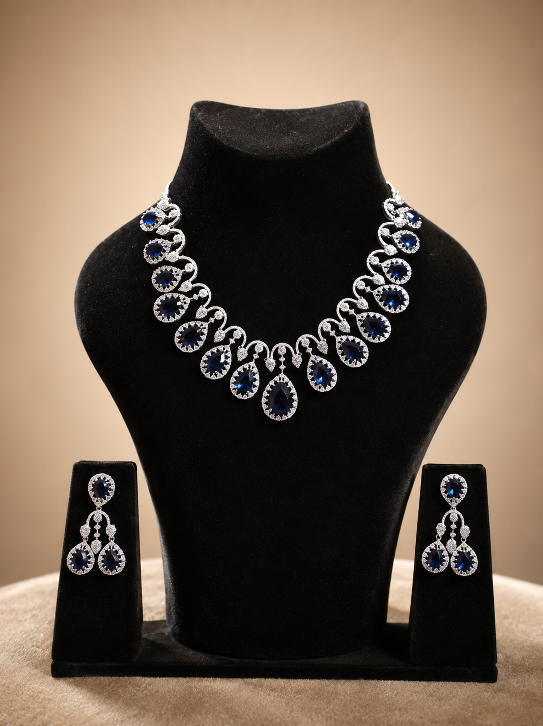 Nilakaar Jewellery Set