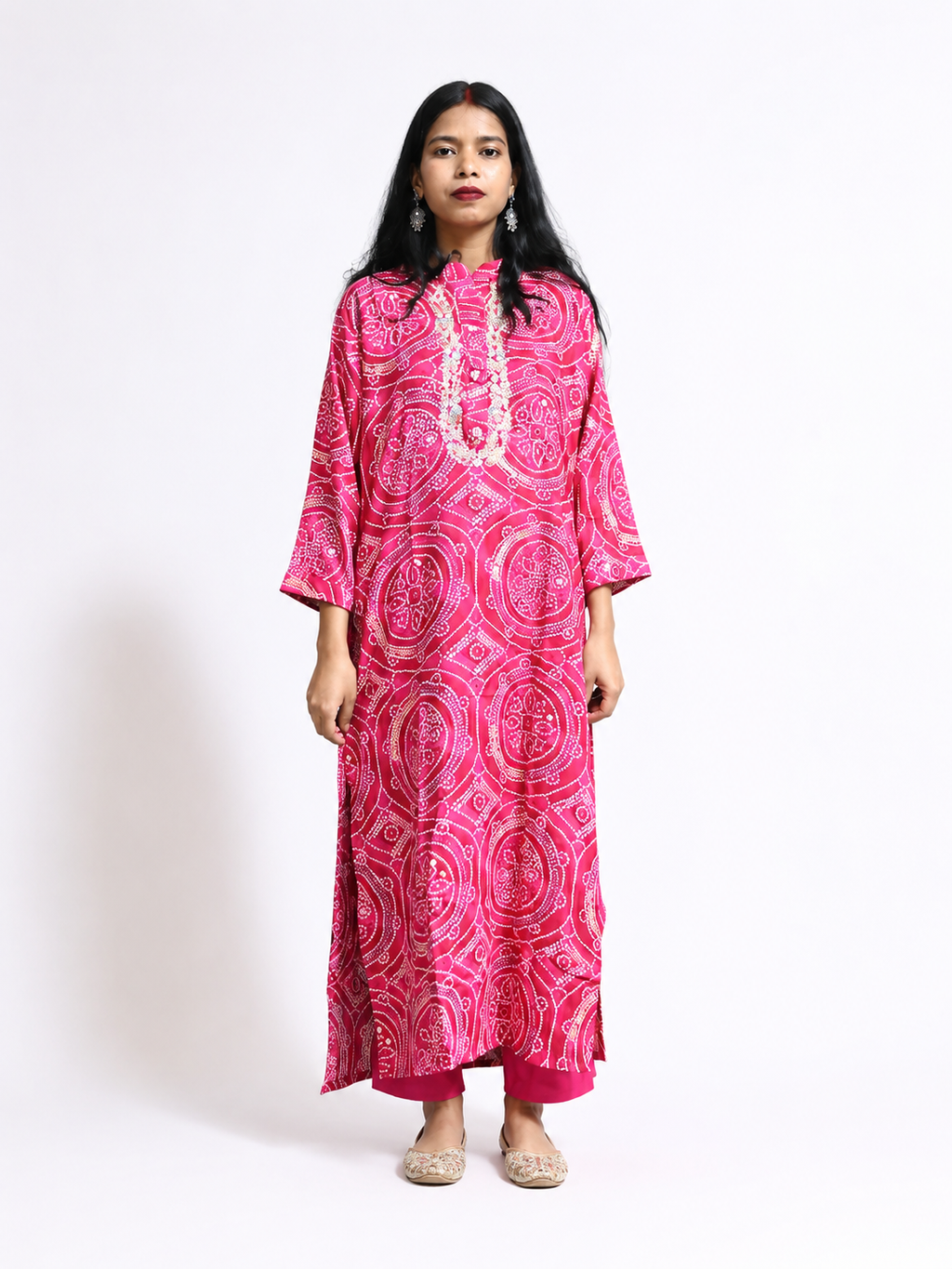 Gulraqs Kurta Set