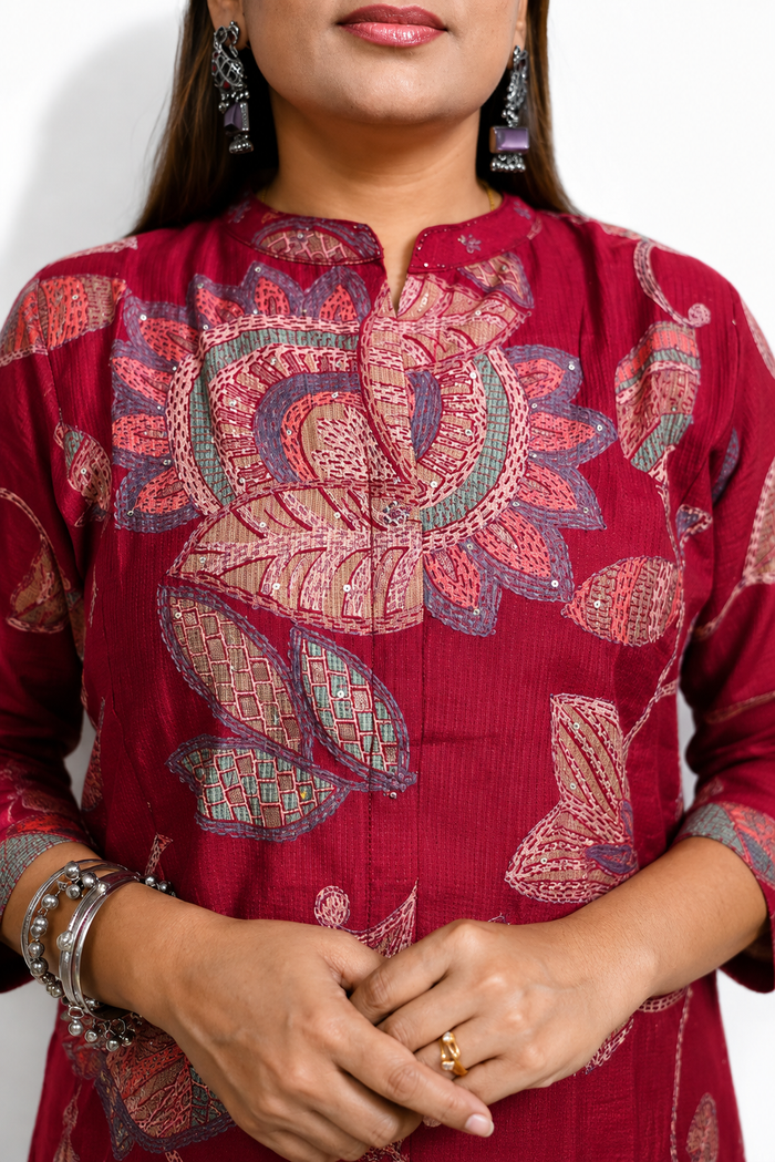 Gulnaar Kurta Set