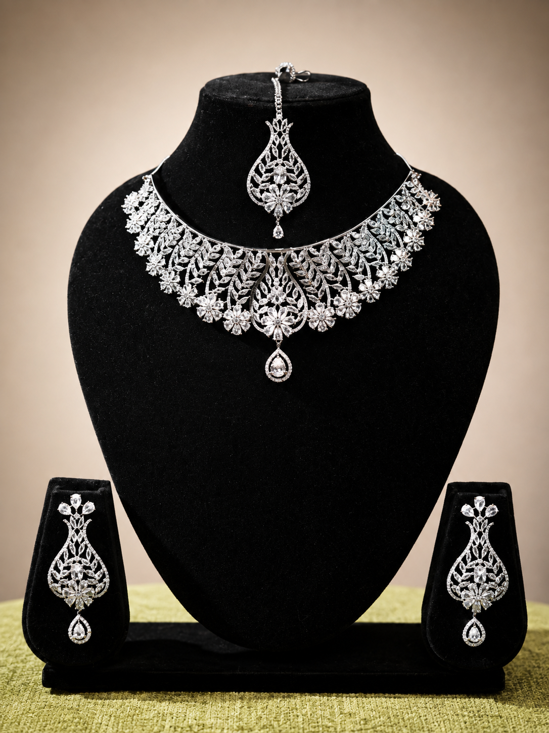 Chandni Jewellery Set