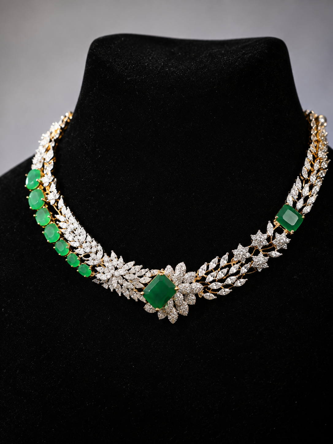 Zeenat Jewellery Set