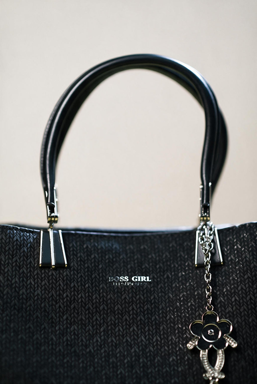 Onyxia Handbag