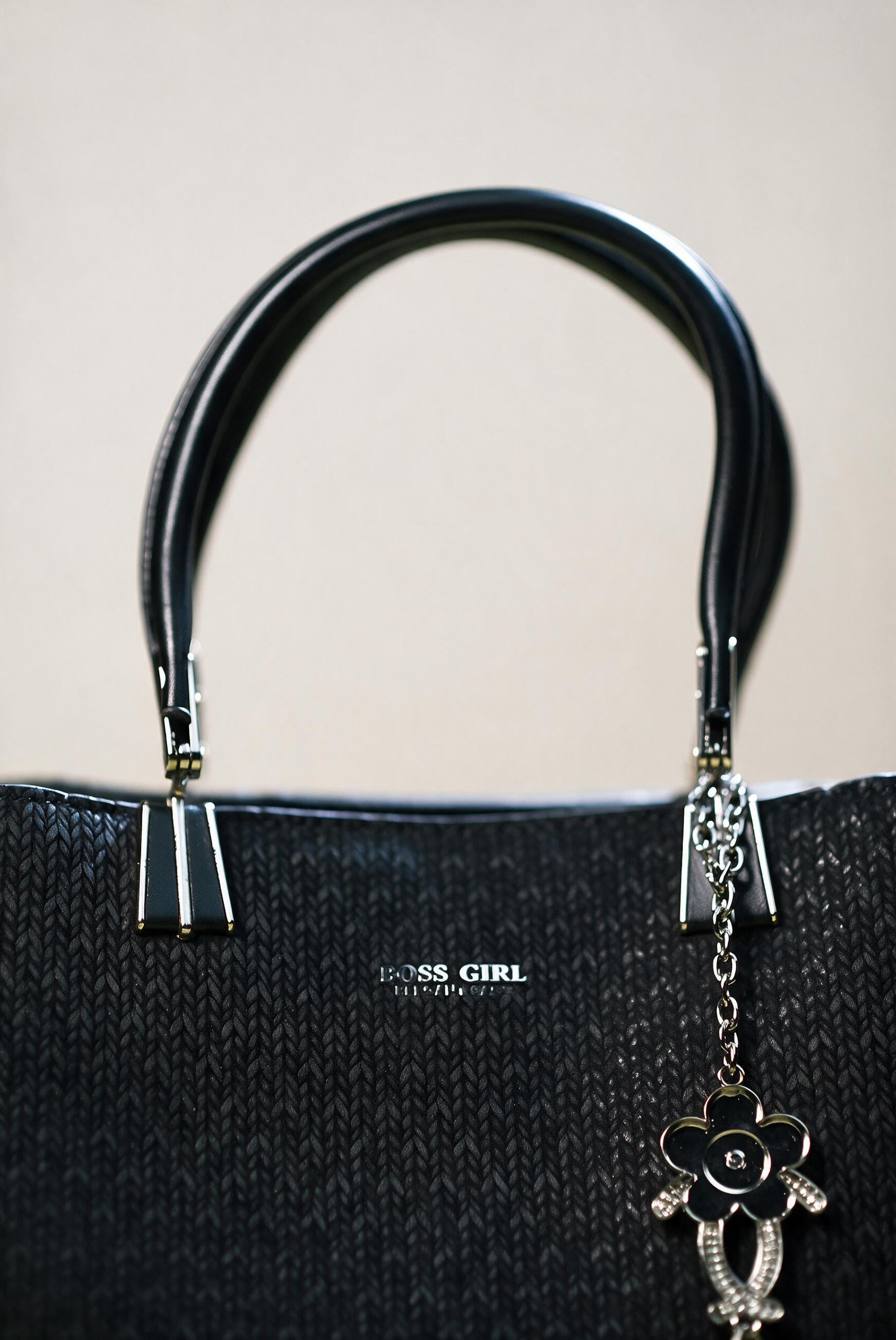 Onyxia Handbag